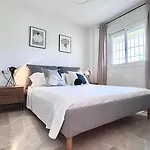 Beautiful 50 M From The In Casares Costa *